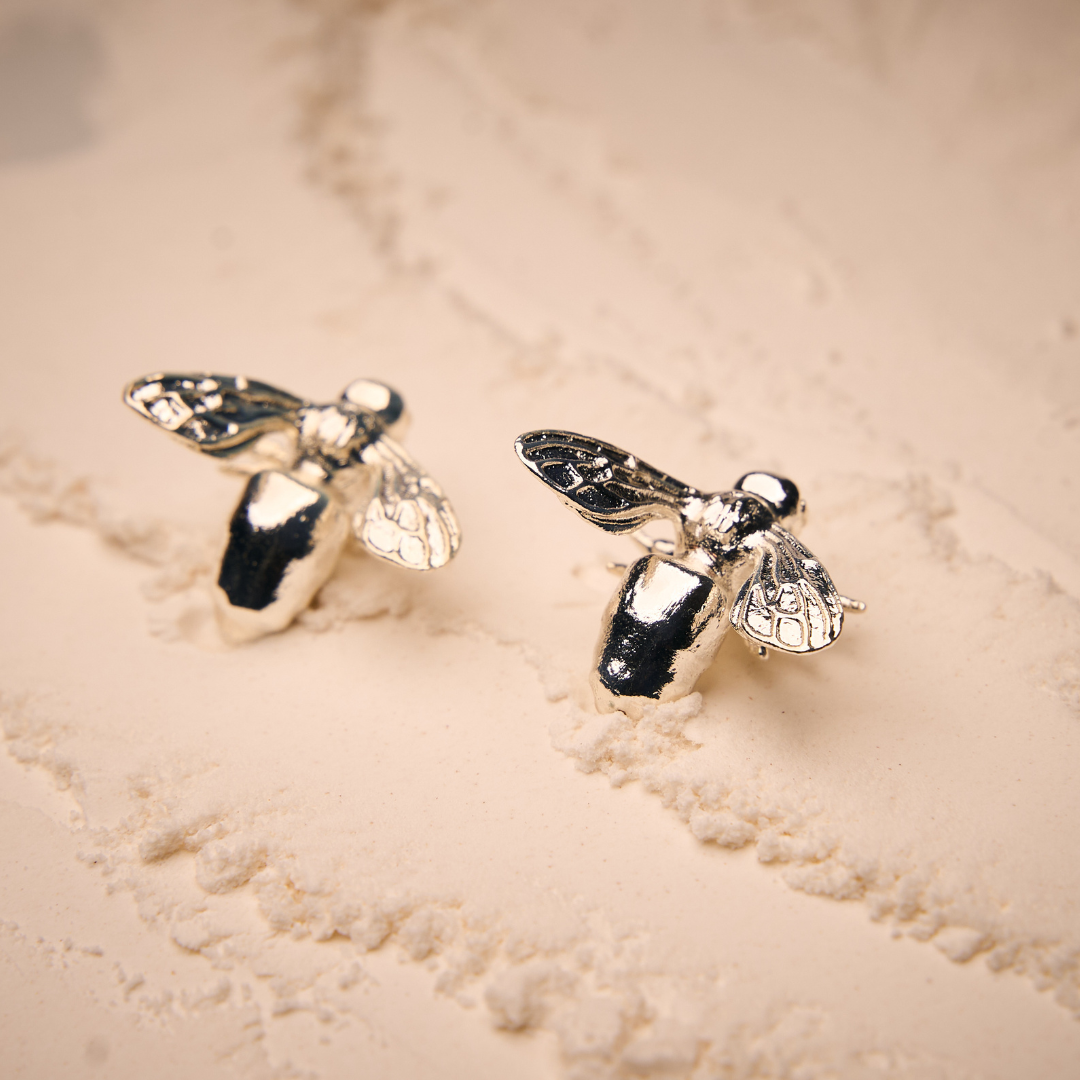 Aretes Abeja reina