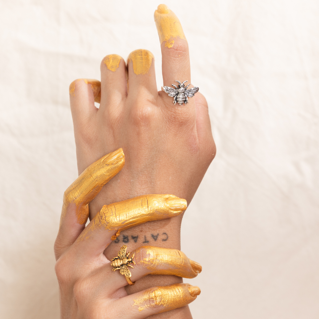 Anillo abeja pequeño