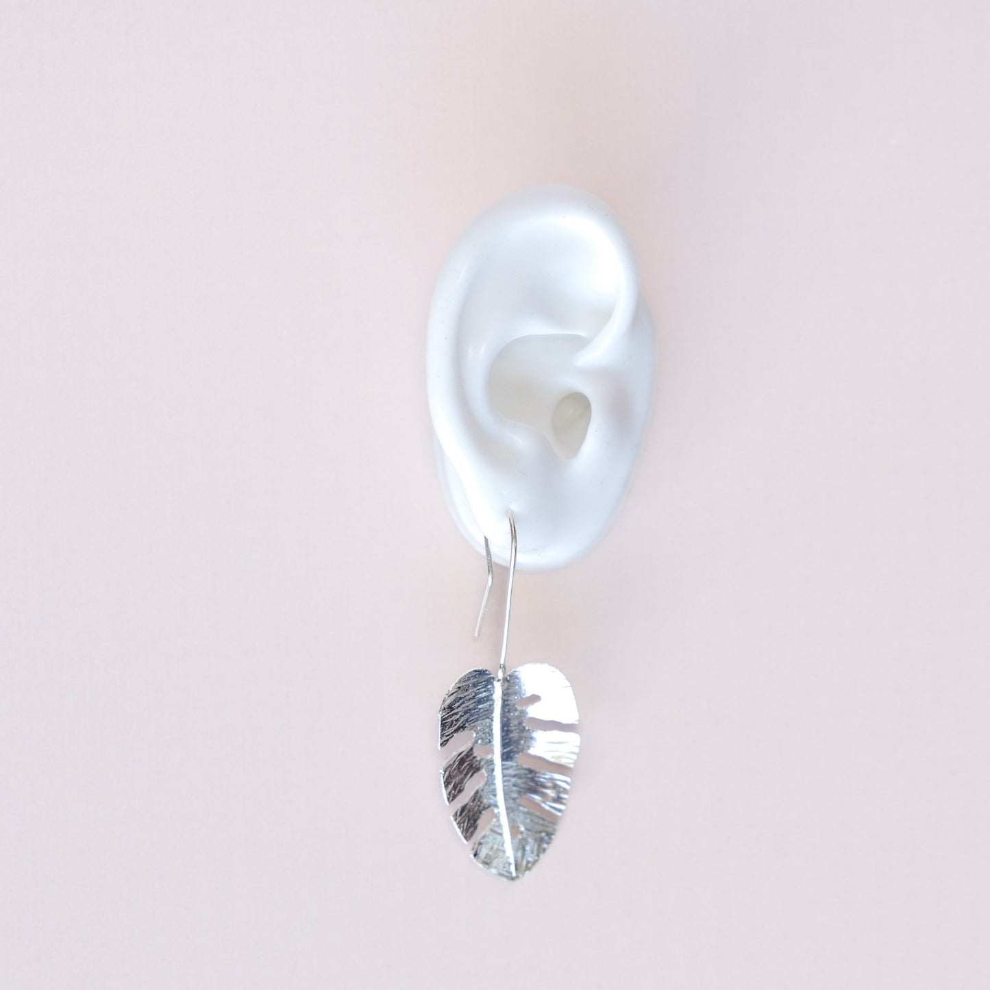 Aretes Hoja Balazo